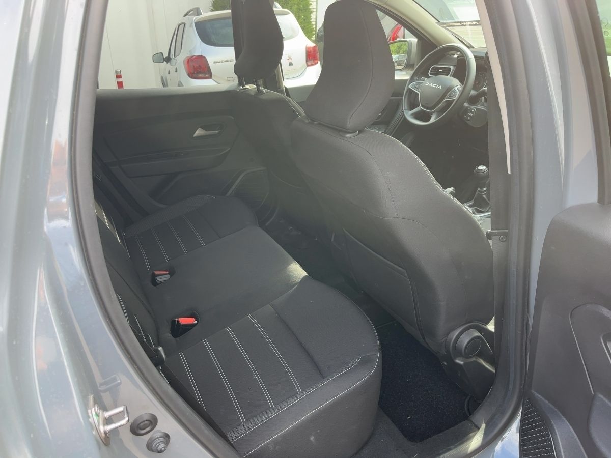 Fahrzeugabbildung Dacia Duster Journey Blue dCi 115 4x4 AHK SHZ Kamera