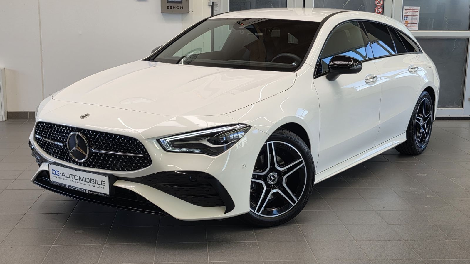 MERCEDES-BENZ CLA 180 Shooting Brake AMG Night AHK LED Ambient