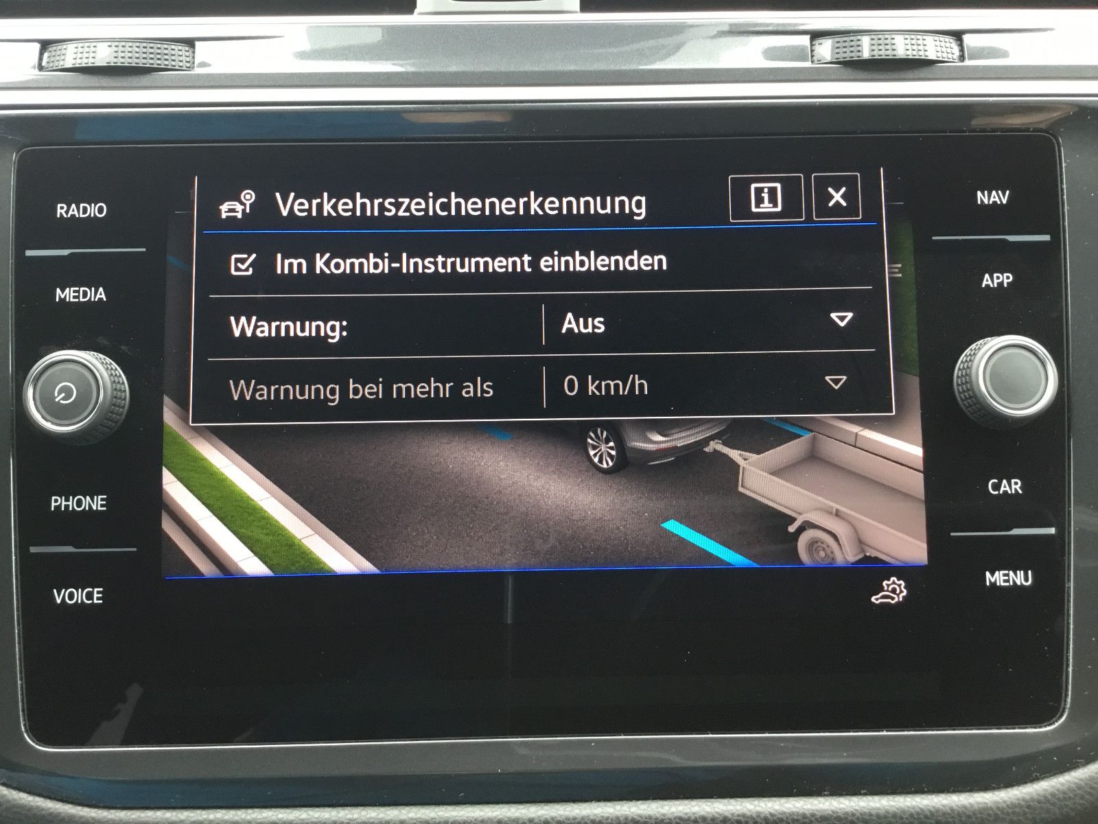 Fahrzeugabbildung Volkswagen Tiguan Allspace 2.0 TDI DSG 4M R-Line+AHK+20"