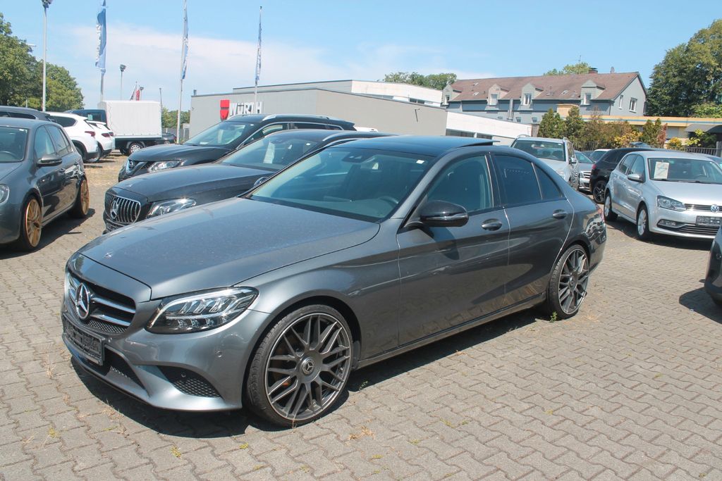 Image of Mercedes-Benz C 180