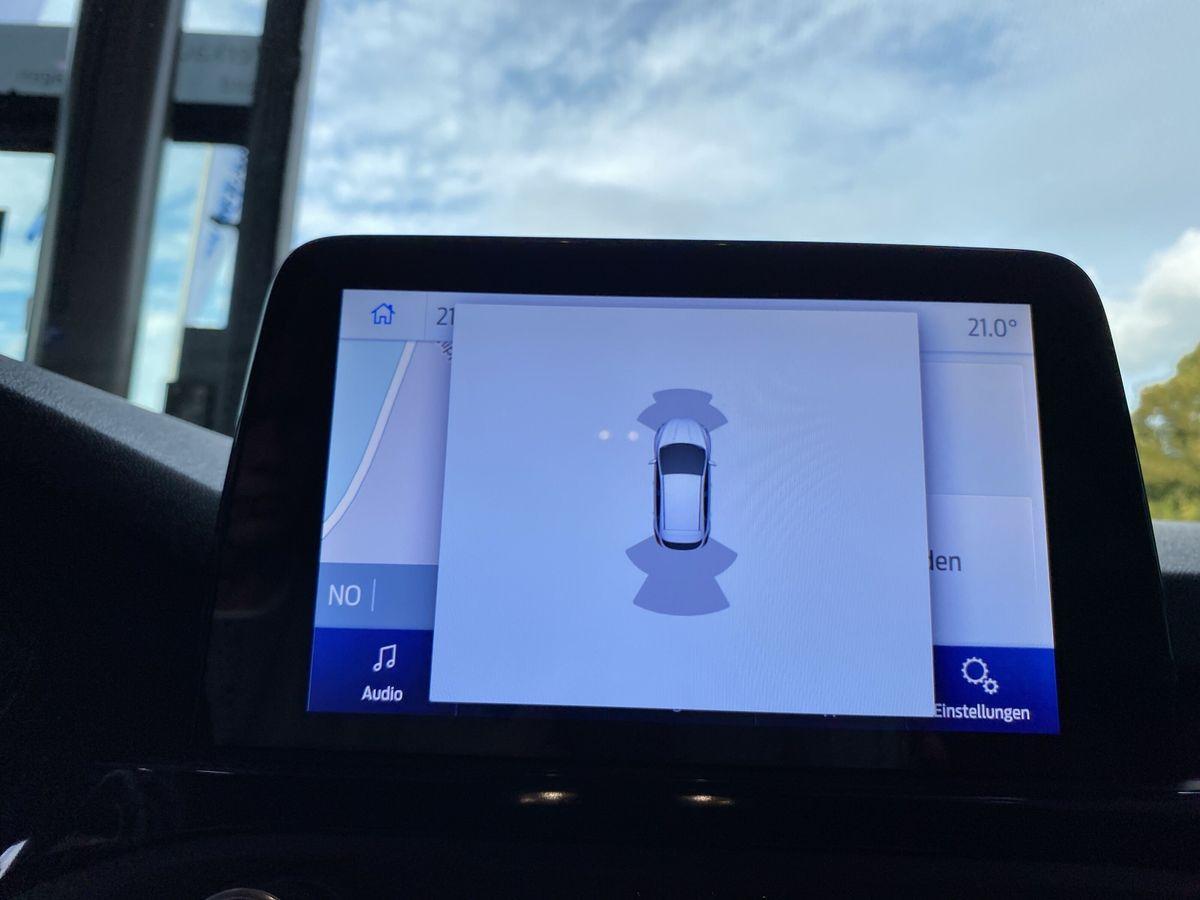 Ford Focus St-Line / Winterpaket/LED/Navi/PDC/CarPlay