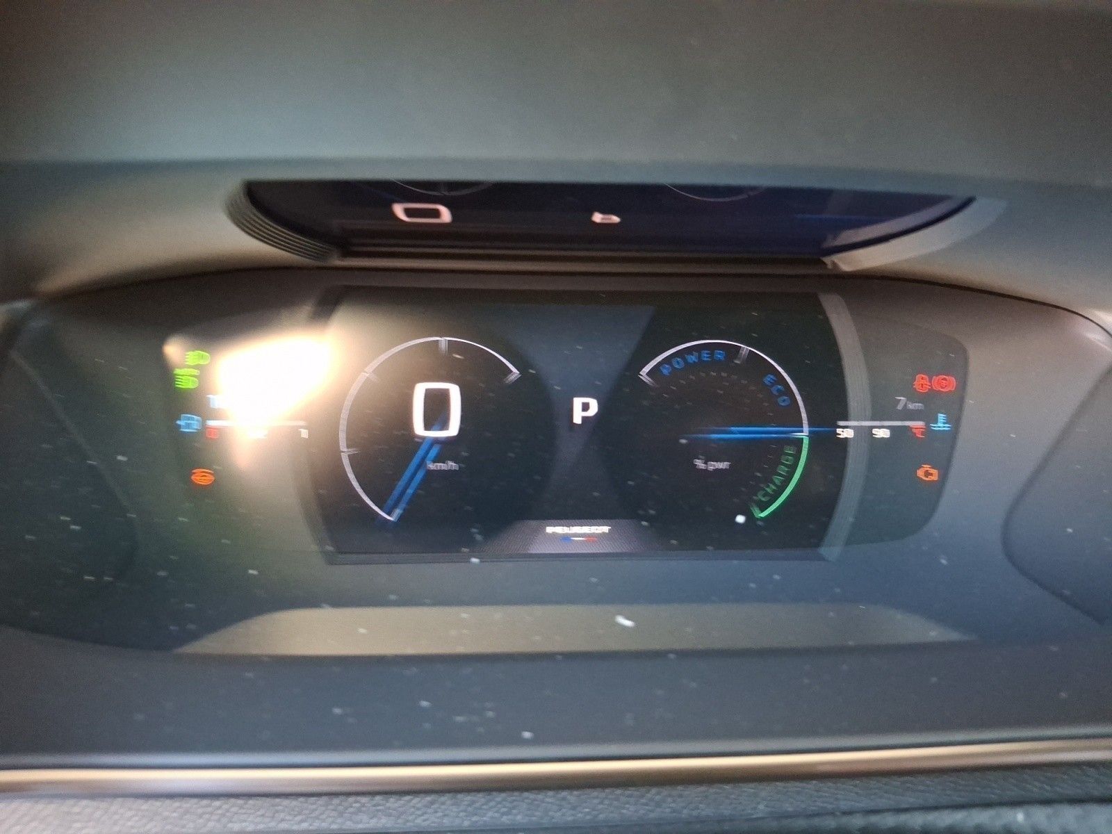 Peugeot 2008 - Bild 11