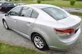 Toyota Avensis Edition Navi Kamera AHK - Toyota Avensis mit Benzin-Antrieb: Limousine