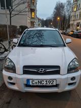 Hyundai TUCSON 2.0 Edition Plus 2WD Edition Plus - gebrauchte Hyundai TUCSON aus dem Jahr 2008