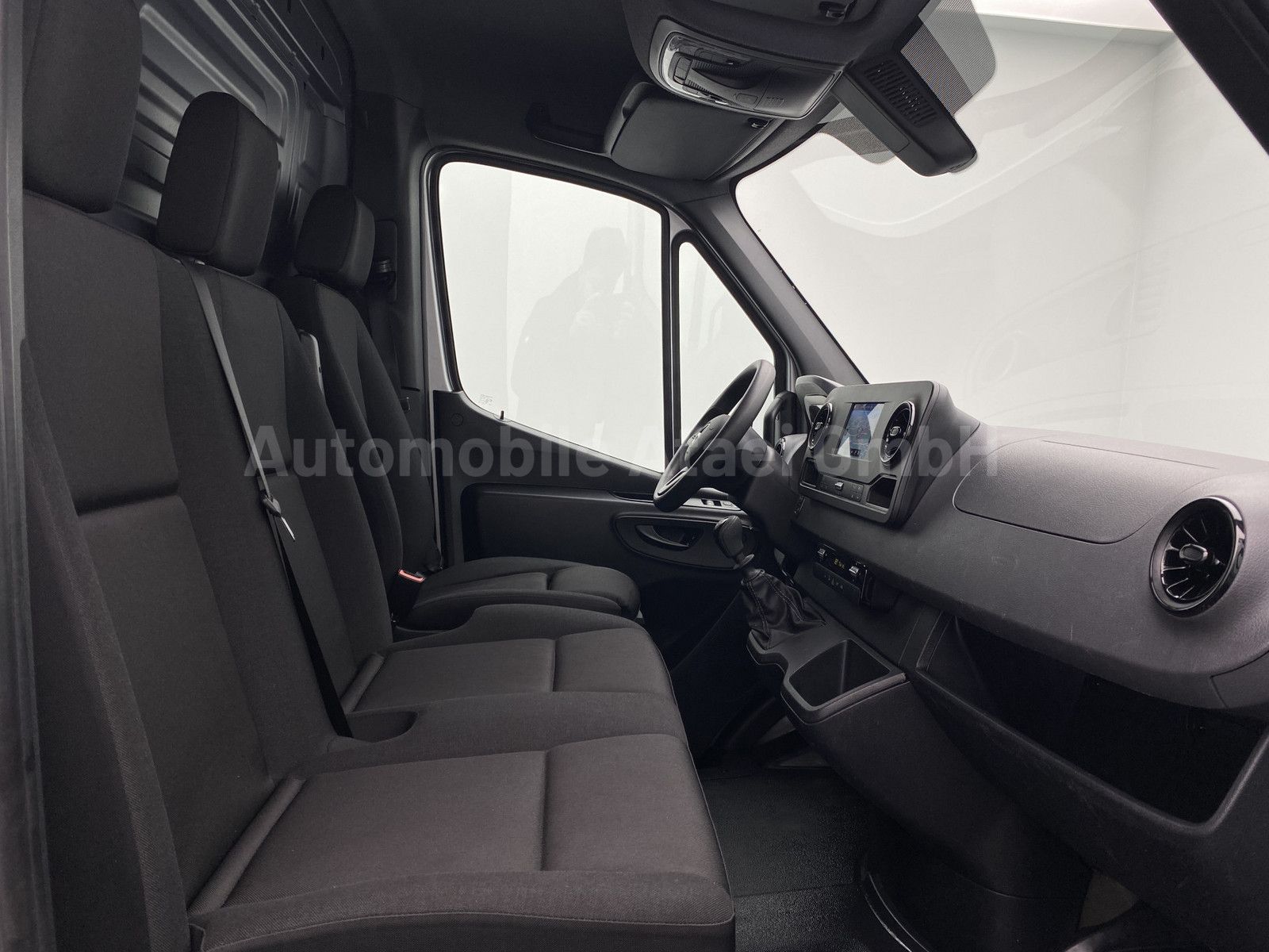 Fahrzeugabbildung Mercedes-Benz Sprinter 317 NAVI+ 360° KAMERA+ SITZHEIZ. 0570