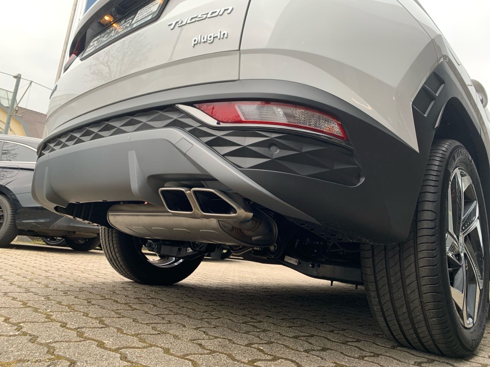 Fahrzeugabbildung Hyundai TUCSON 1.6 T-GDI Plug-In Hybrid 4WD LED