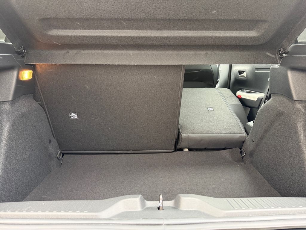 Fahrzeugabbildung Citroën C3 Hybrid 110 PLUS - Winter Paket