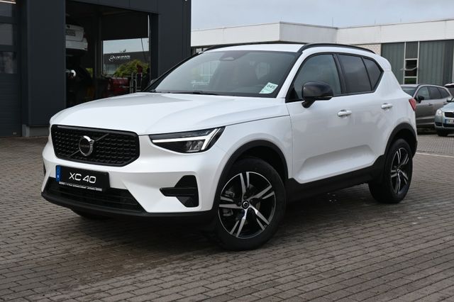 Volvo XC40 Plus Dark *ACC*BLIS*H&K*FSHZG*AHK*