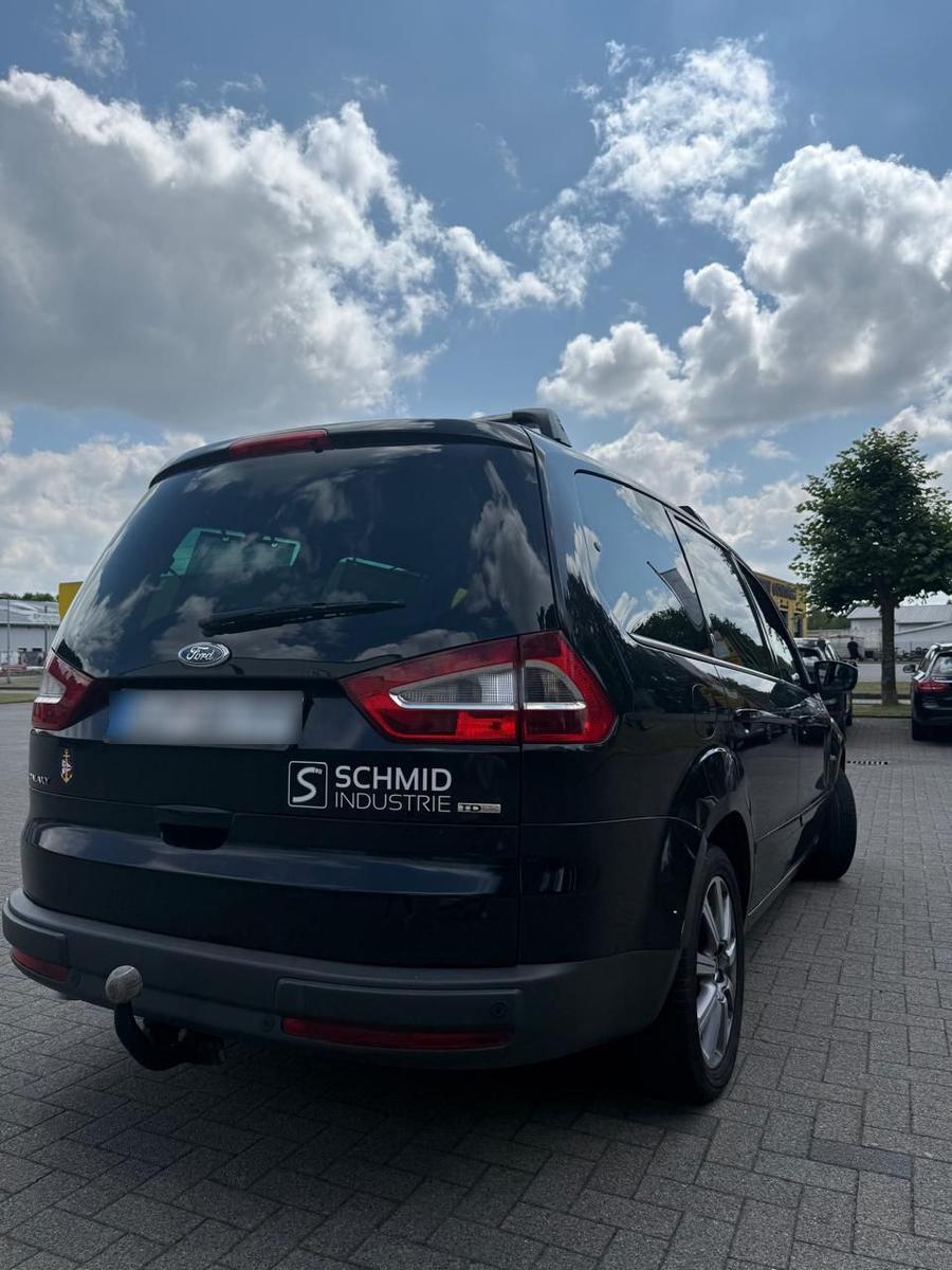 Ford Galaxy 2007 — engine 140 HP (103kW)