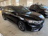 Ford Focus 1.0 EcoBoost 125 CV automatico SW ST- - Ford Focus SW Gebrauchtwagen
