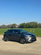Toyota C-HR 1.8-l-VVTi Hybrid Team Deutschland Team... - Deutschland gebraucht