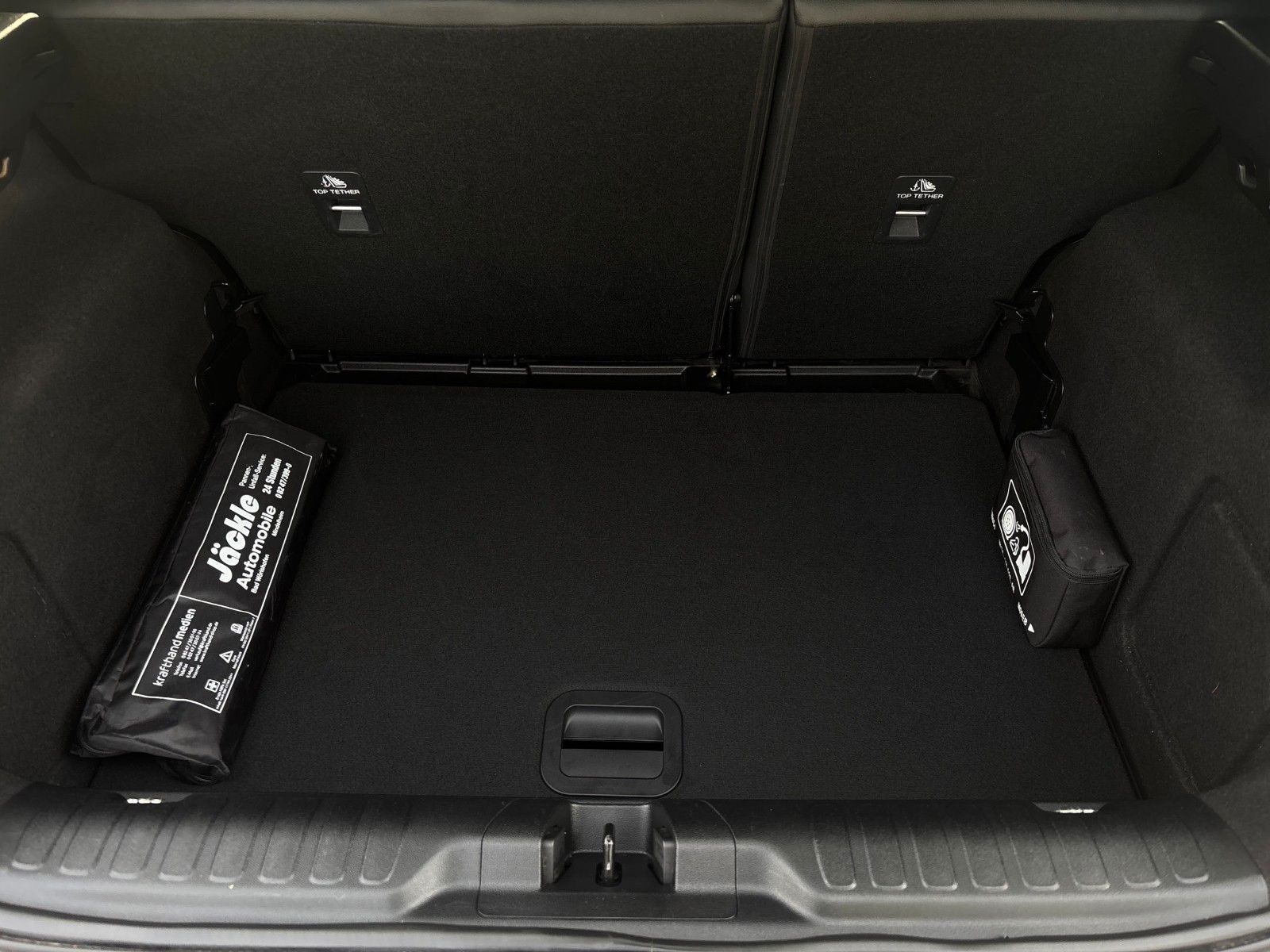Fahrzeugabbildung Ford Puma ST-Line X, Fahrassistenzpaket