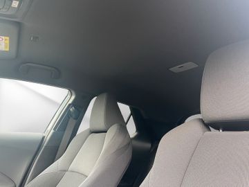 Toyota C-HR 1.8 Hybrid Teamplayer *PDC*ACC*DAB*NAV*SHZ*