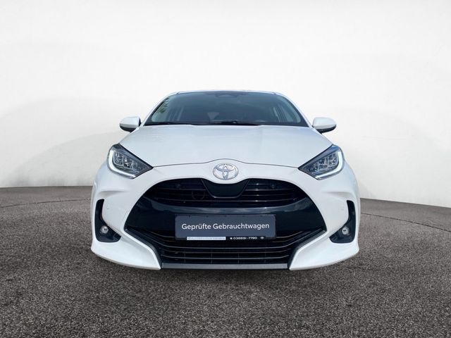 Yaris 1.5 Hybrid Style PDC SHZ KAMERA ACC LED