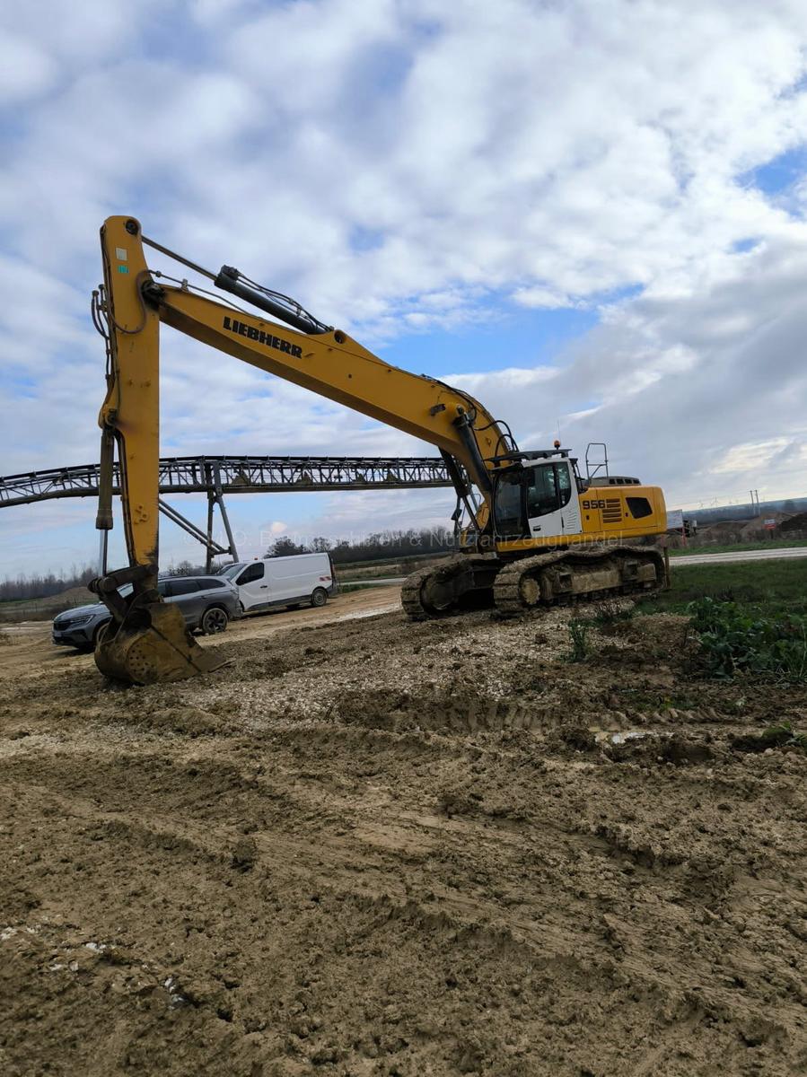 Liebherr R956 Long Reach/longfront