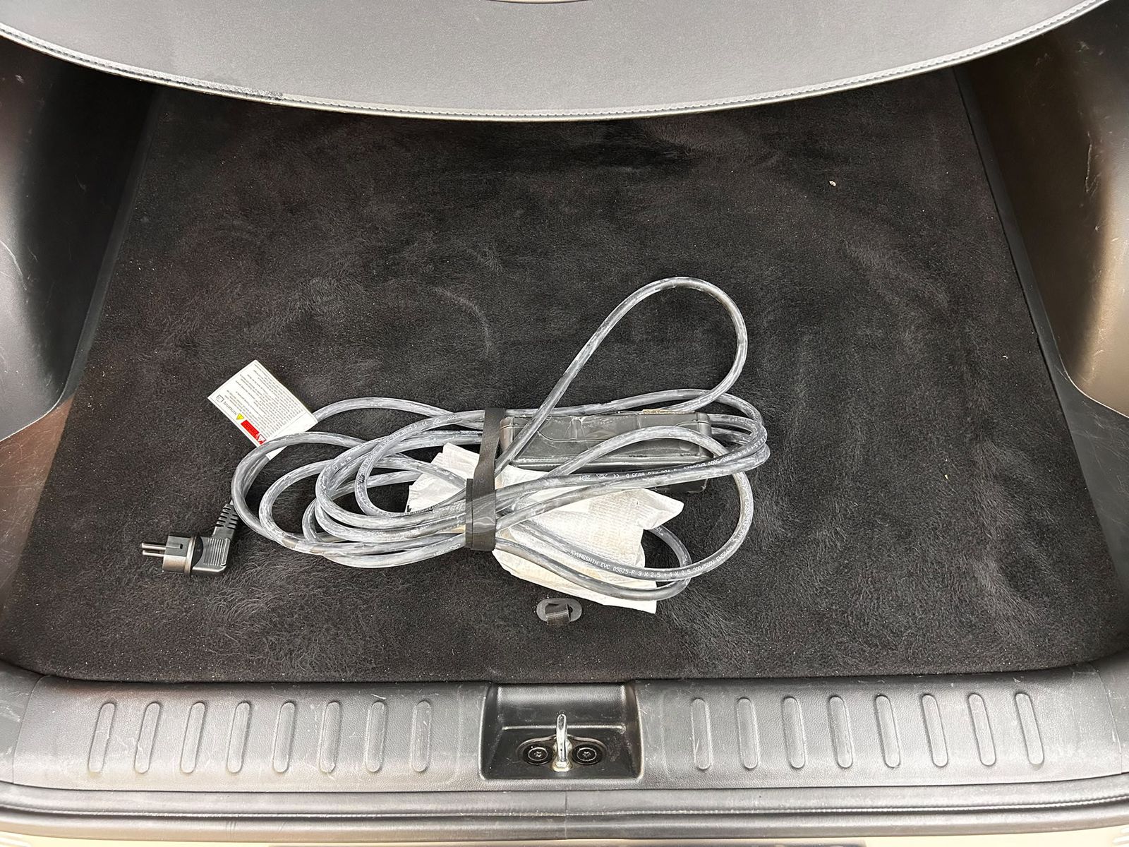 Fahrzeugabbildung Hyundai Ioniq 5 Uniq RELAX+LED+NAVI+BOSE+360+ACC+AHK+WP+