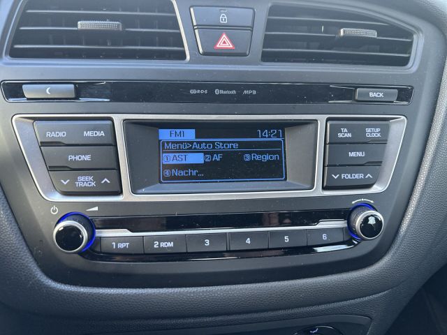 i20 1.0 YES! 15 ALU NSW SITZHZG. ZV+FUNK