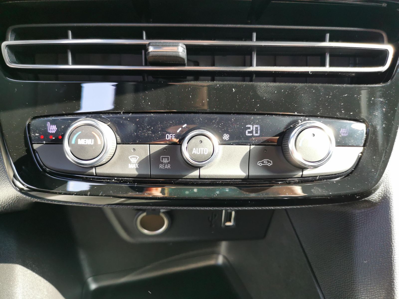Fahrzeugabbildung Opel Mokka GS Electric
