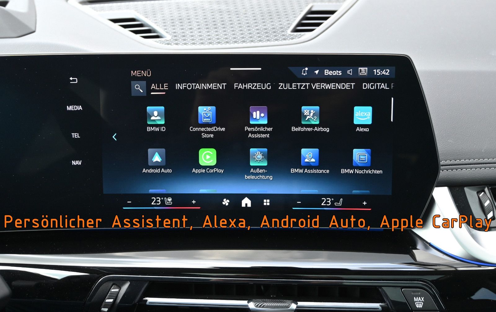 Fahrzeugabbildung BMW X1 xDr.23d xLine °ACC°AHK°HUD°H/K°MEMO°PANO°360°