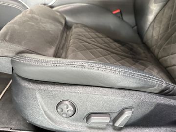 Fahrzeugabbildung Audi S7 4.0 TFSI quattro BOSE Stop&Go GSD Kamera Voll