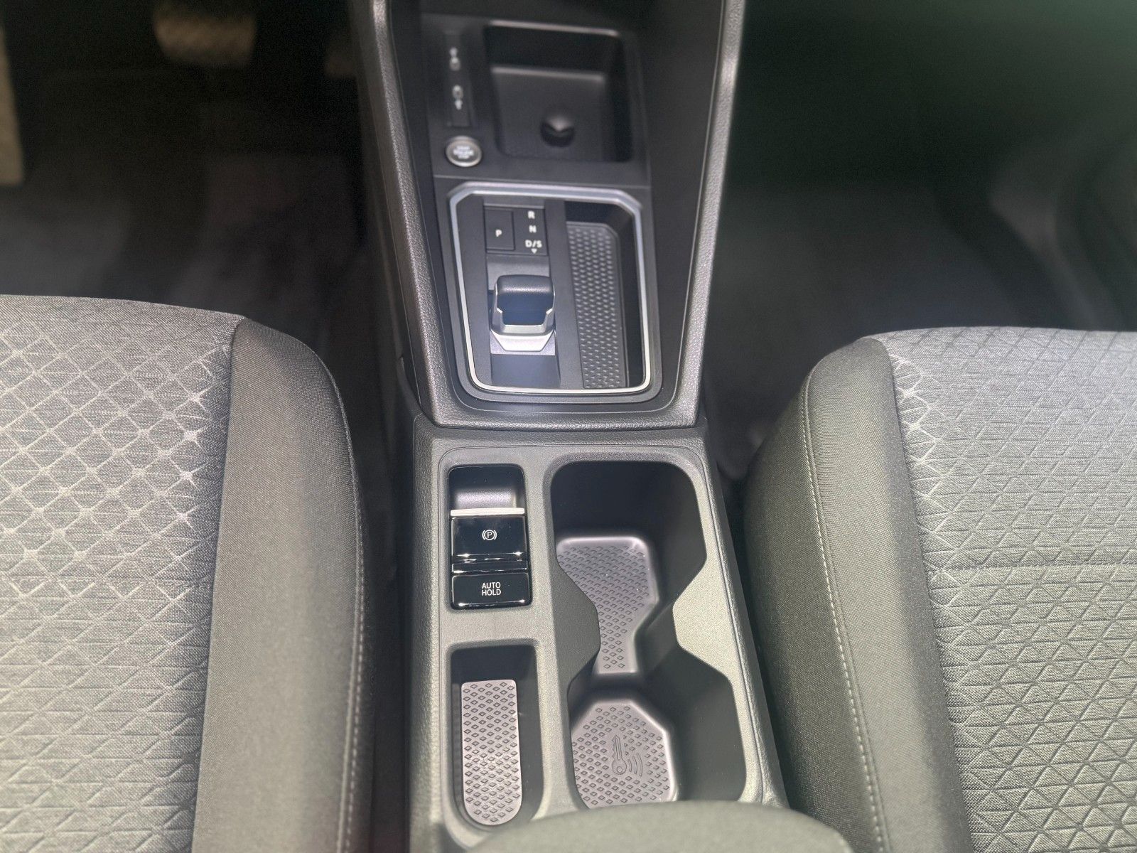 Fahrzeugabbildung Ford Grand Tourneo Connect Titanium