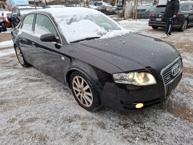 Audi A4 Lim. 2.0 TDI Quattro S-Line Xenon Navi Tempom