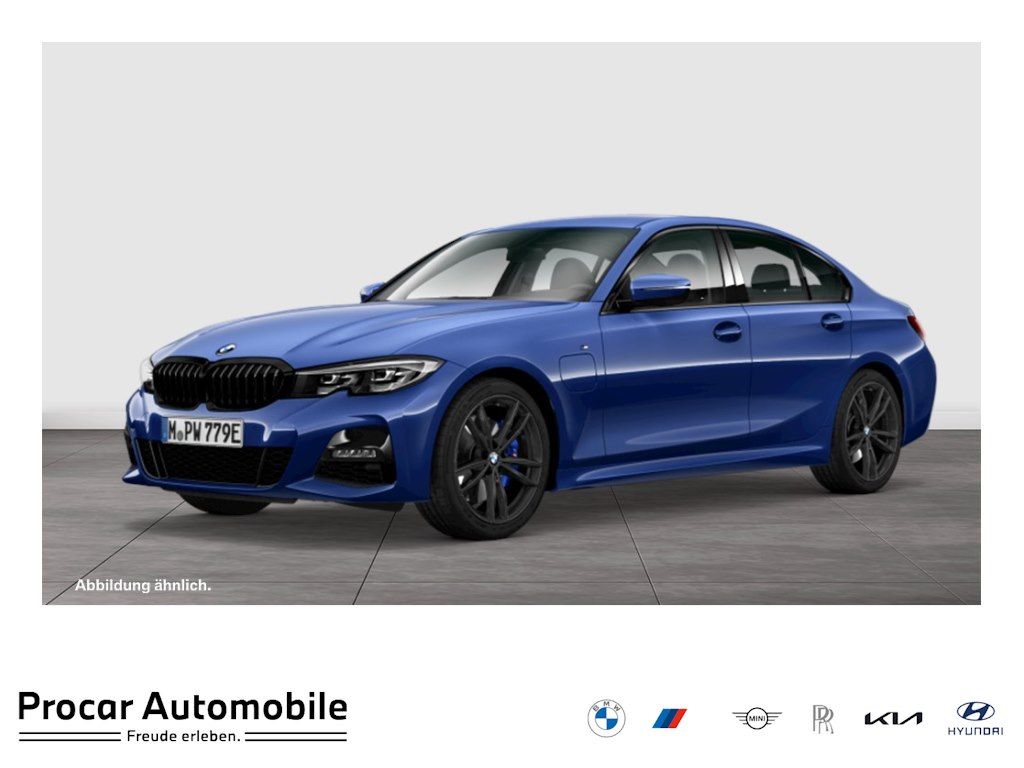 Image of BMW 330