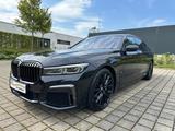 BMW 730 d xDrive M Sport/HeadUp/Massag.Sitz/SoftClo - BMW 730 in Stuttgart