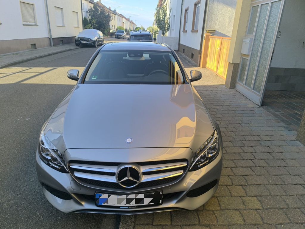 Image of Mercedes-Benz C 200