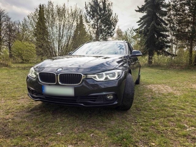 Image of BMW 320