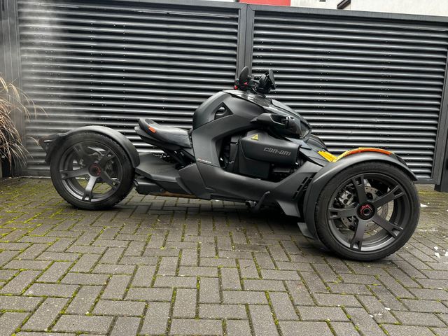 Can-Am Ryker 900