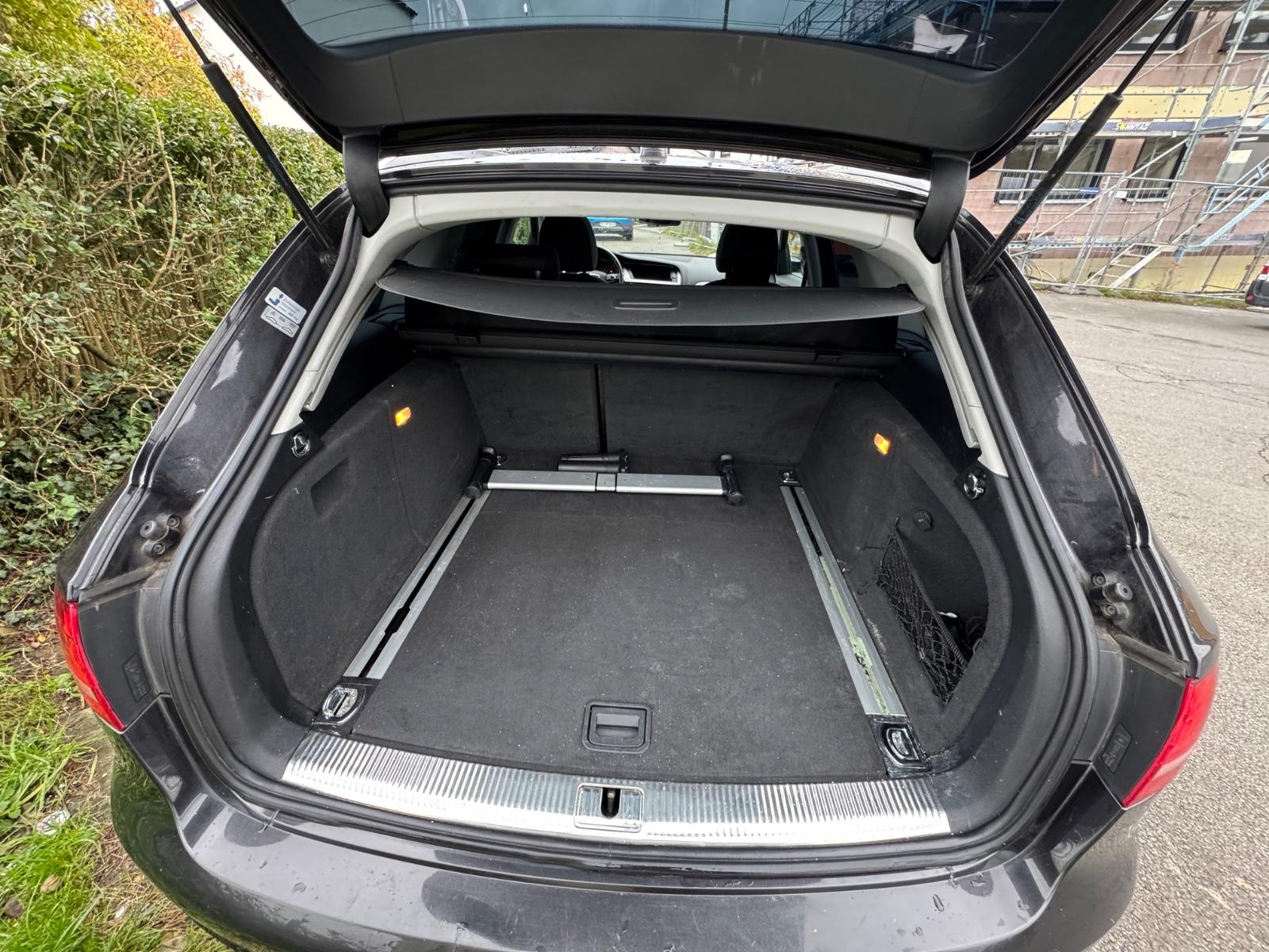 Audi A4 2012 — interior