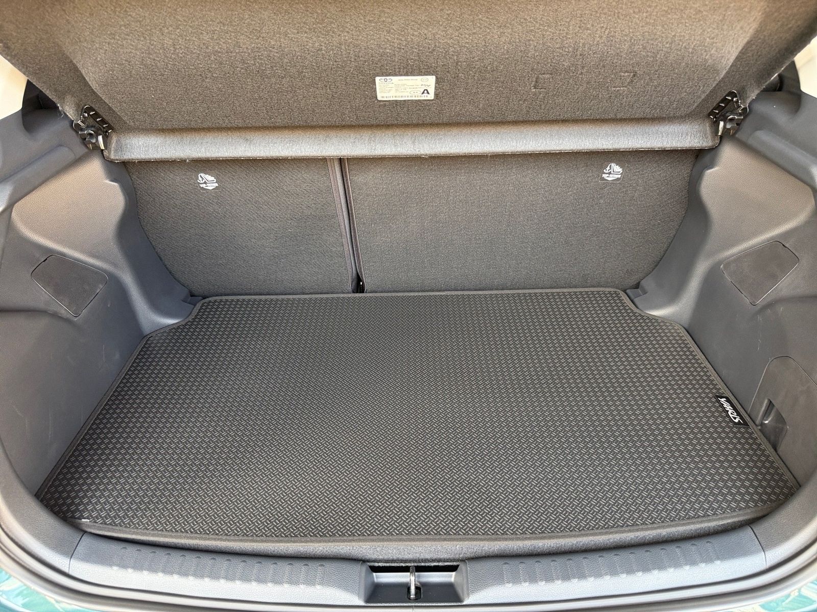 Fahrzeugabbildung Toyota Yaris 1.5 Teamplayer Kamera,LED,ACC,PDC