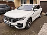 Volkswagen Touareg 3.0 V6 TDI 210kW 4MOTION Tiptronic - - VW Touareg Gebrauchtwagen in Stuttgart