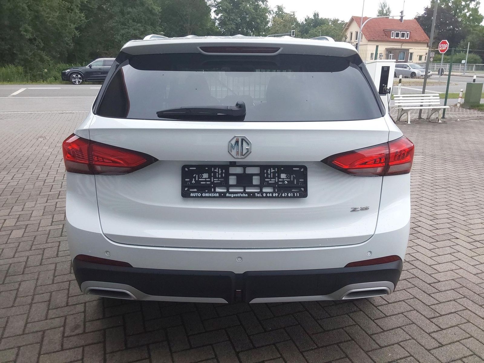 MG ZS