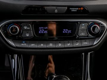 Hyundai i30 cw 1.0 Advantage Spurhalteassistent Kamera