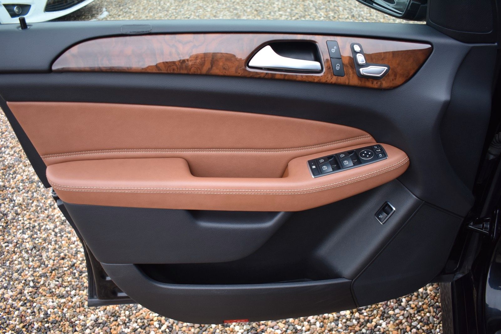 Fahrzeugabbildung Mercedes-Benz GLE 350 d 4Matic AMG line