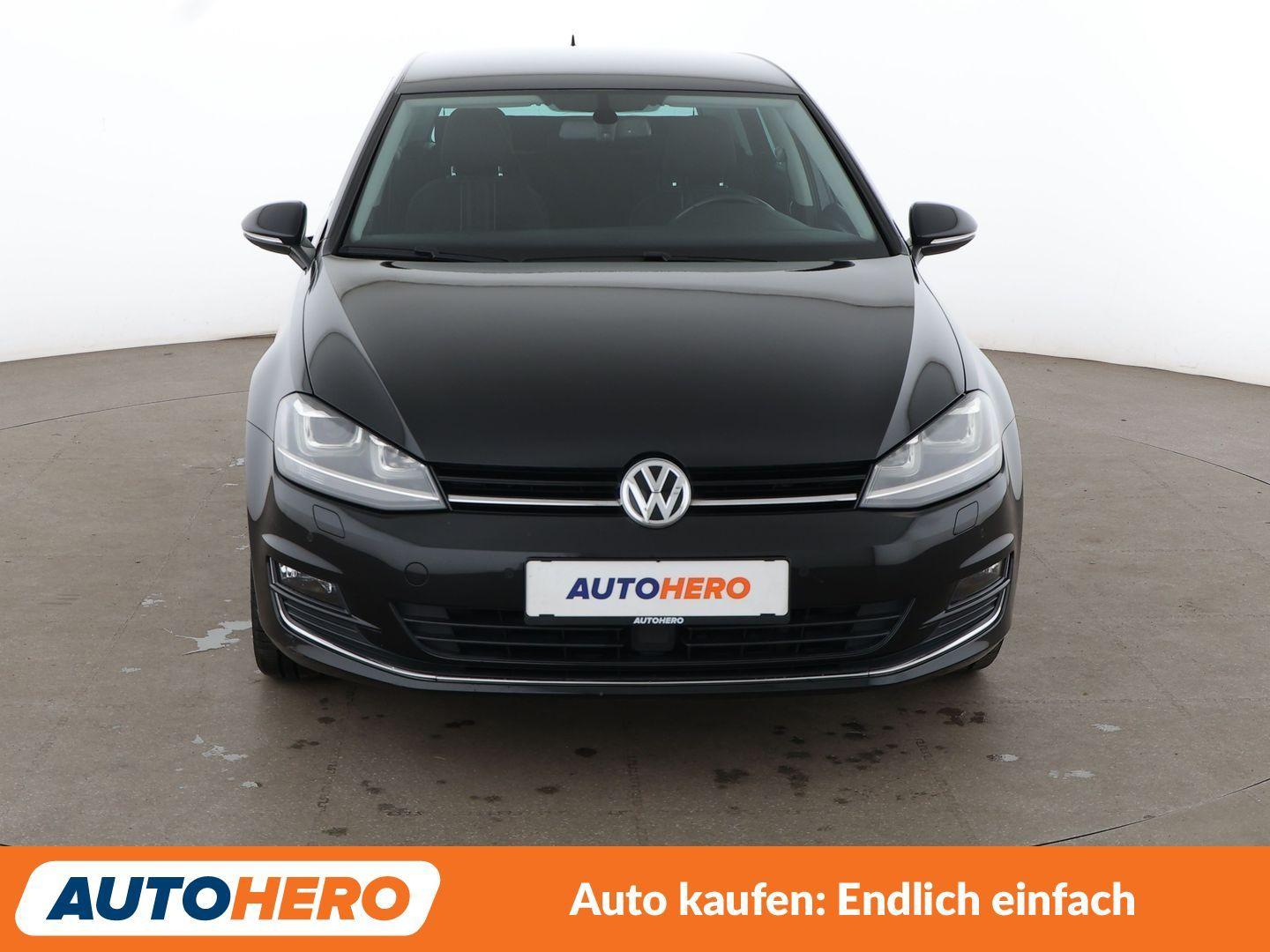 Volkswagen Golf VII 1.2 TSI Lounge Aut.*NAV*BI-XENON*TEMPO*