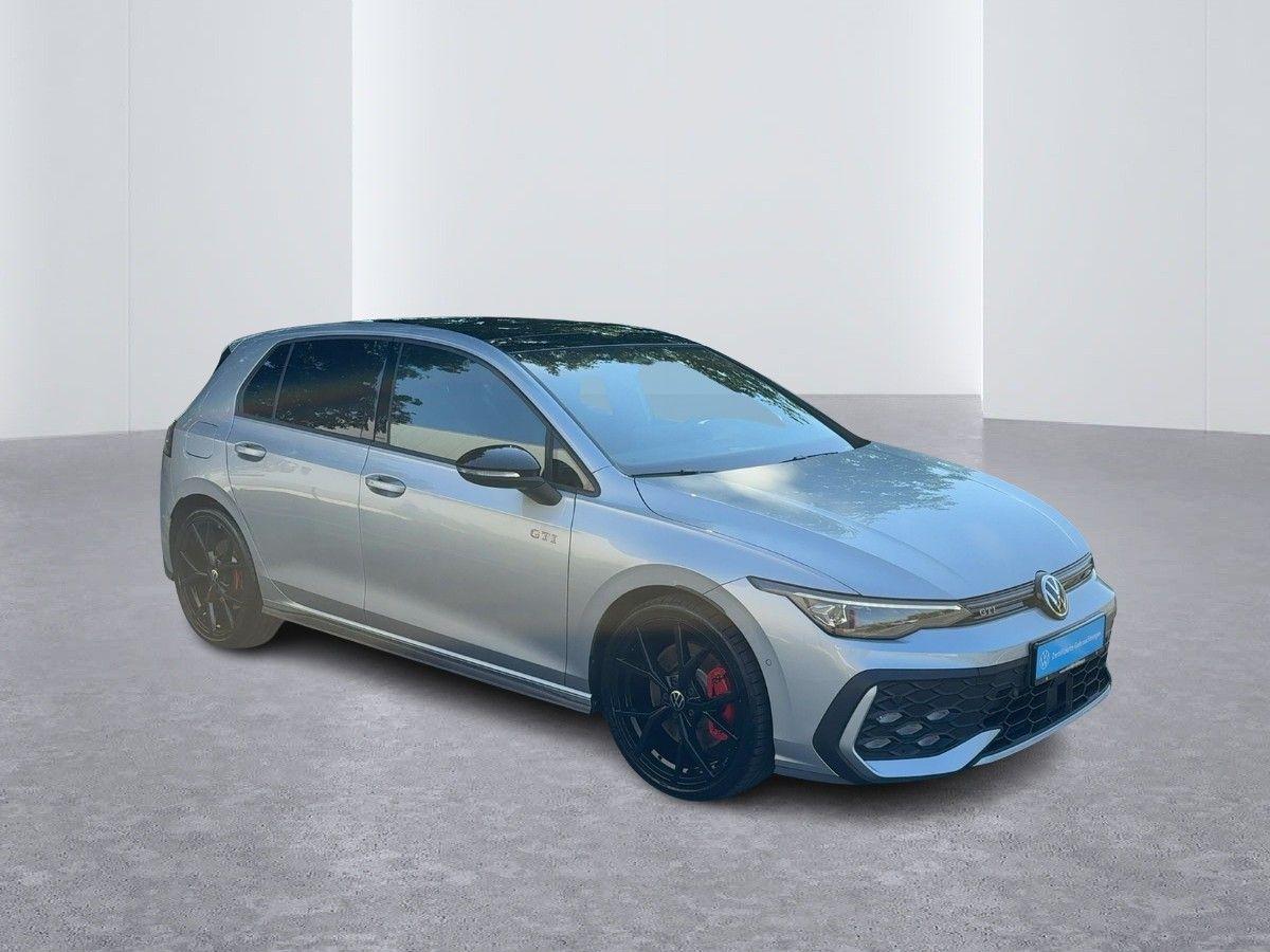 Volkswagen Golf VIII 2.0 GTI DSG Panoramadach AHK AppConnec