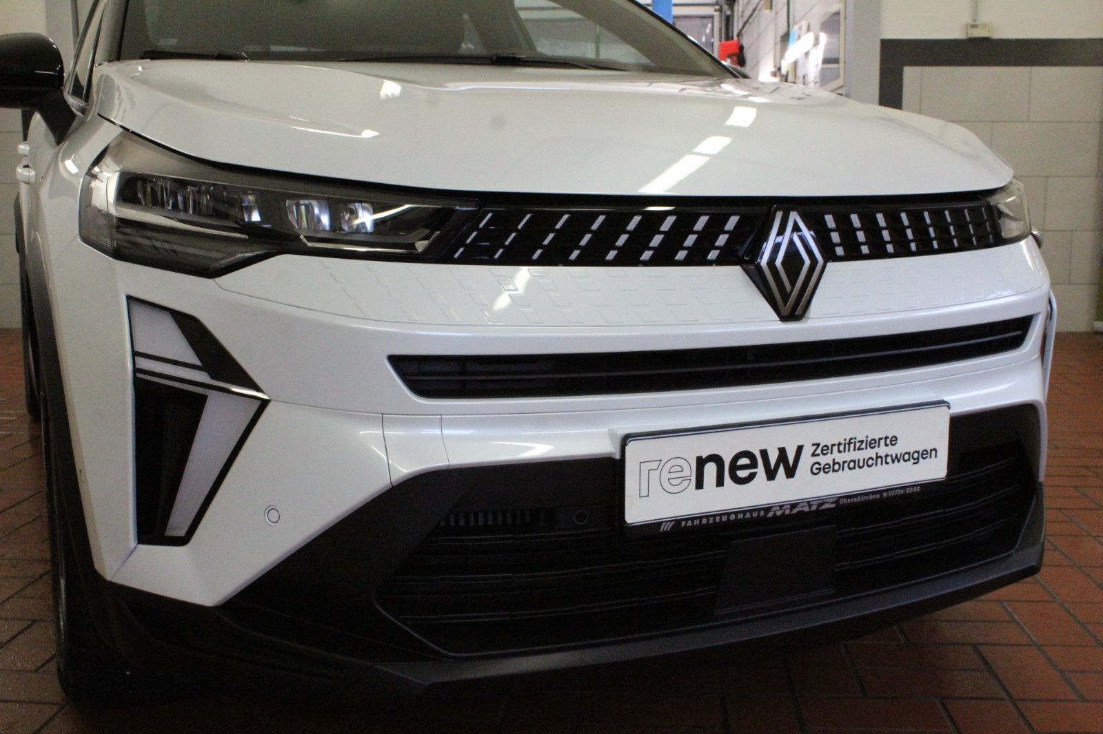 Fahrzeugabbildung Renault Captur Mild Hybrid 160 EDC Techno *Ganzjahresrei