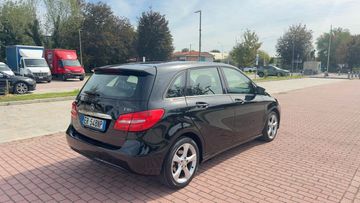 Mercedes B 180 - 6