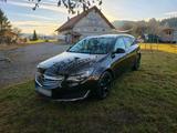 Opel Insignia Sports Tourer 2.0 Turbo Diesel - Opel Insignia Turbo mit Diesel-Antrieb