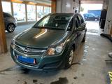 Opel Astra H Caravan Edition "111 Jahre"*HUNEU*AHK - Opel Astra aus 2010: Kombi