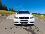 BMW 330d xDrive Touring - BMW 330 aus 2011: 330d