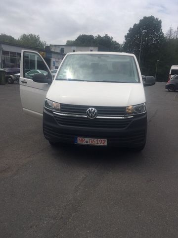 Volkswagen T 6 Kombi 2.0 TDI lang 4Motion Klima Ahk 9-Sitze