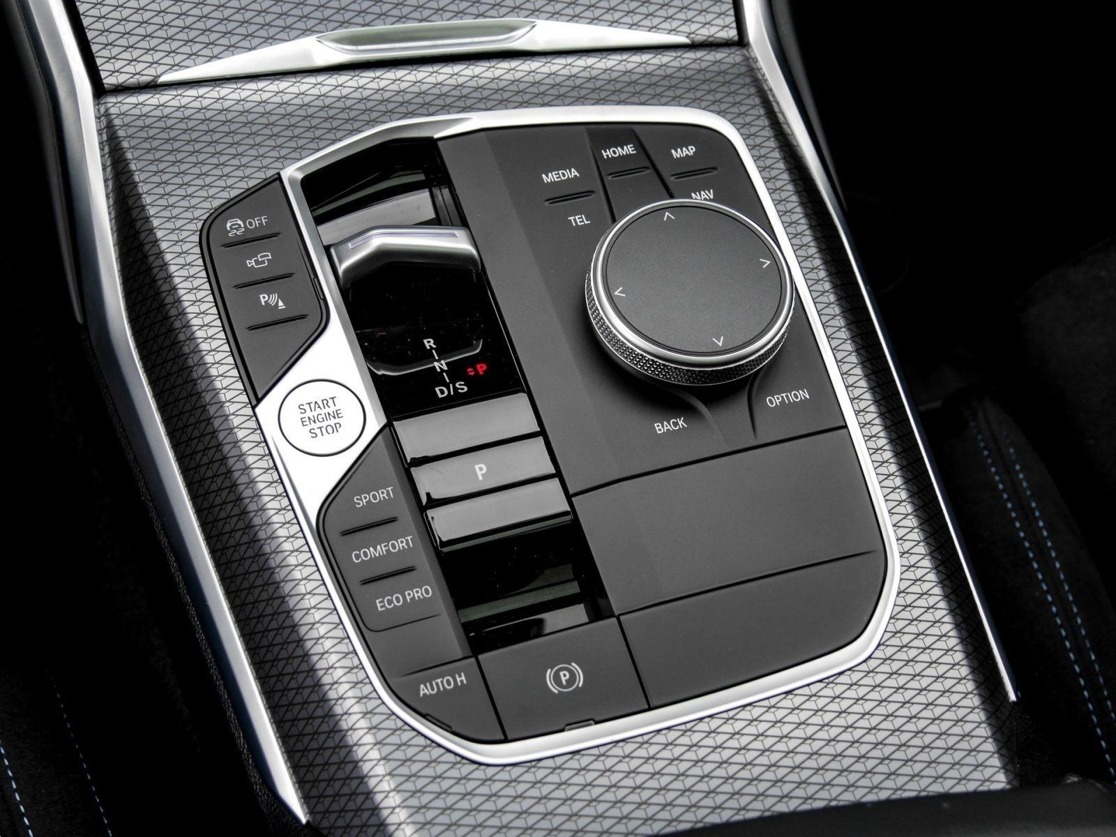 BMW 320 - Bild 10