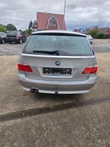 BMW 525 Baureihe 5 Touring 525d - BMW 525: Automatik