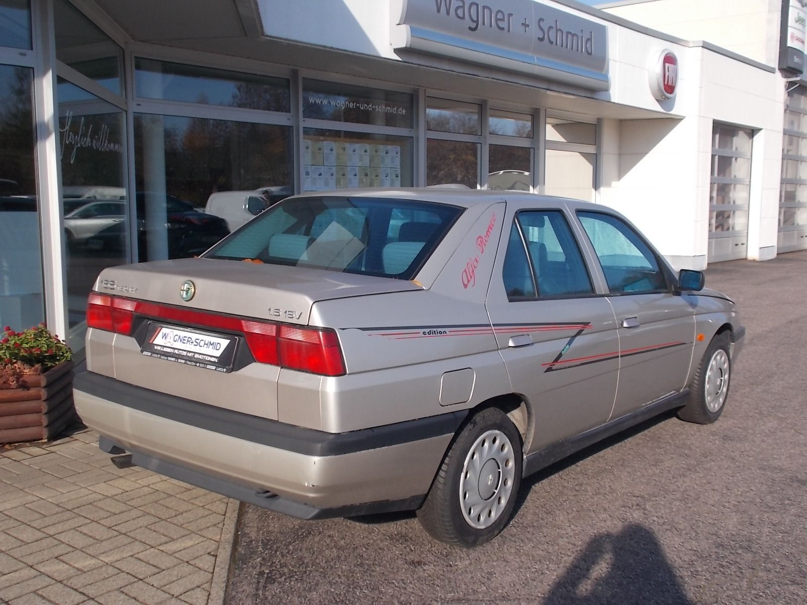 Fahrzeugabbildung Alfa Romeo 155 1.6 16V Klima ->Youngtimer mit Historie