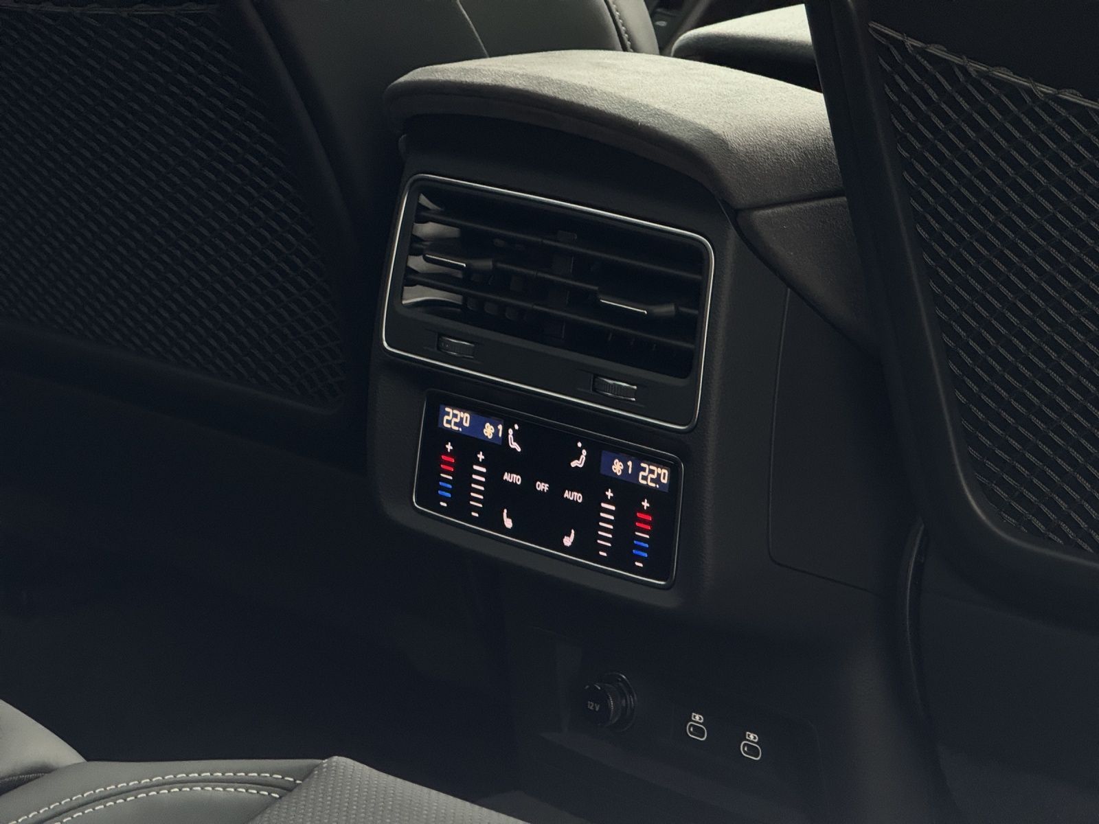 Audi RSQ8 - Bild 8