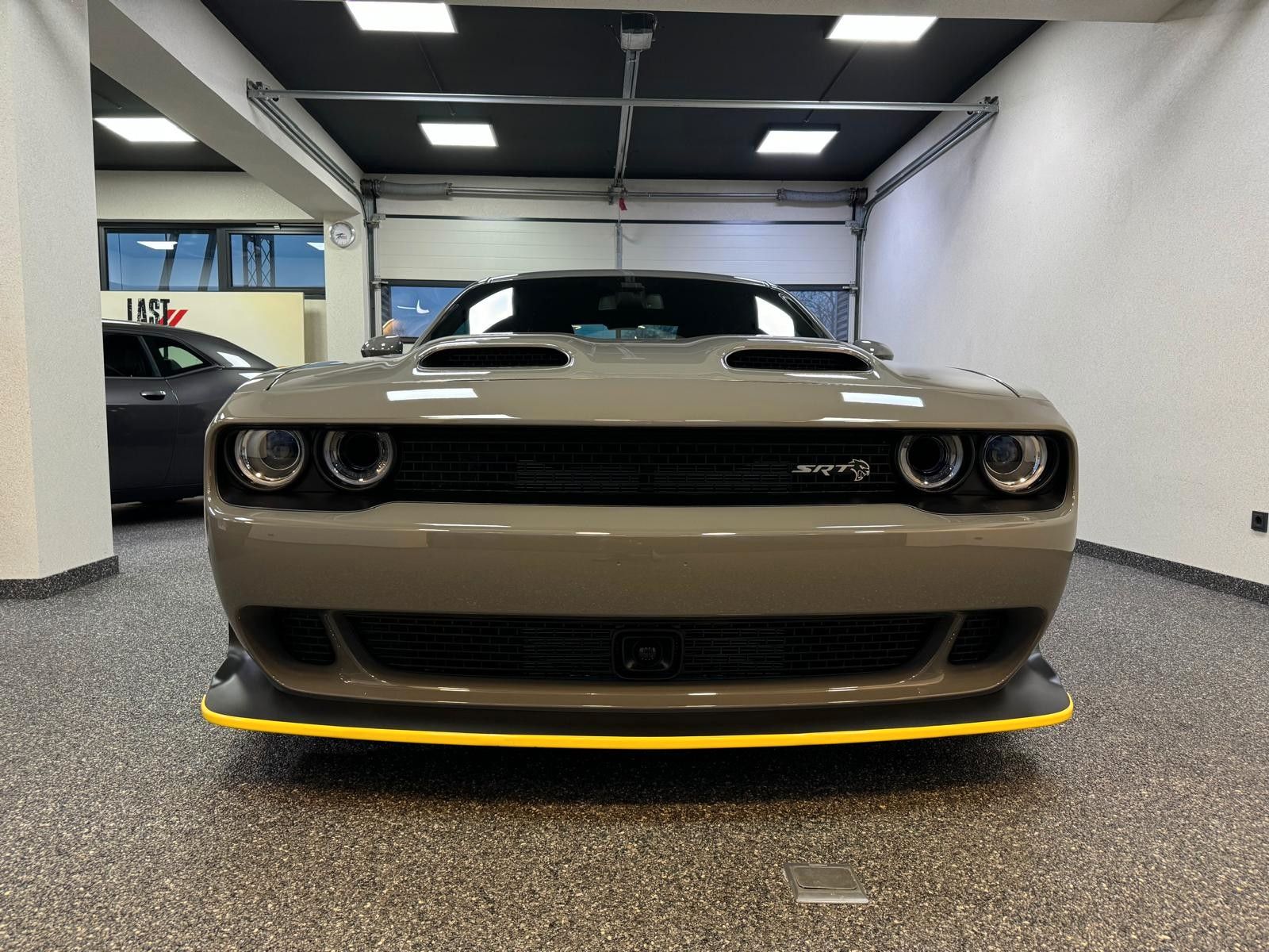 Fahrzeugabbildung Dodge CHALLENGER HELLCAT JAILBREAK -LAST CALL-CARBON
